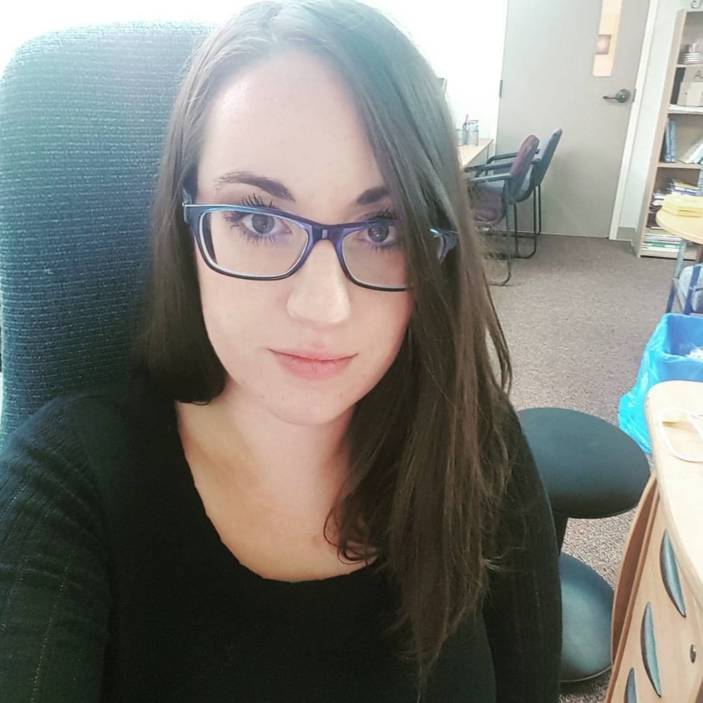 Meet your Posher, Candace